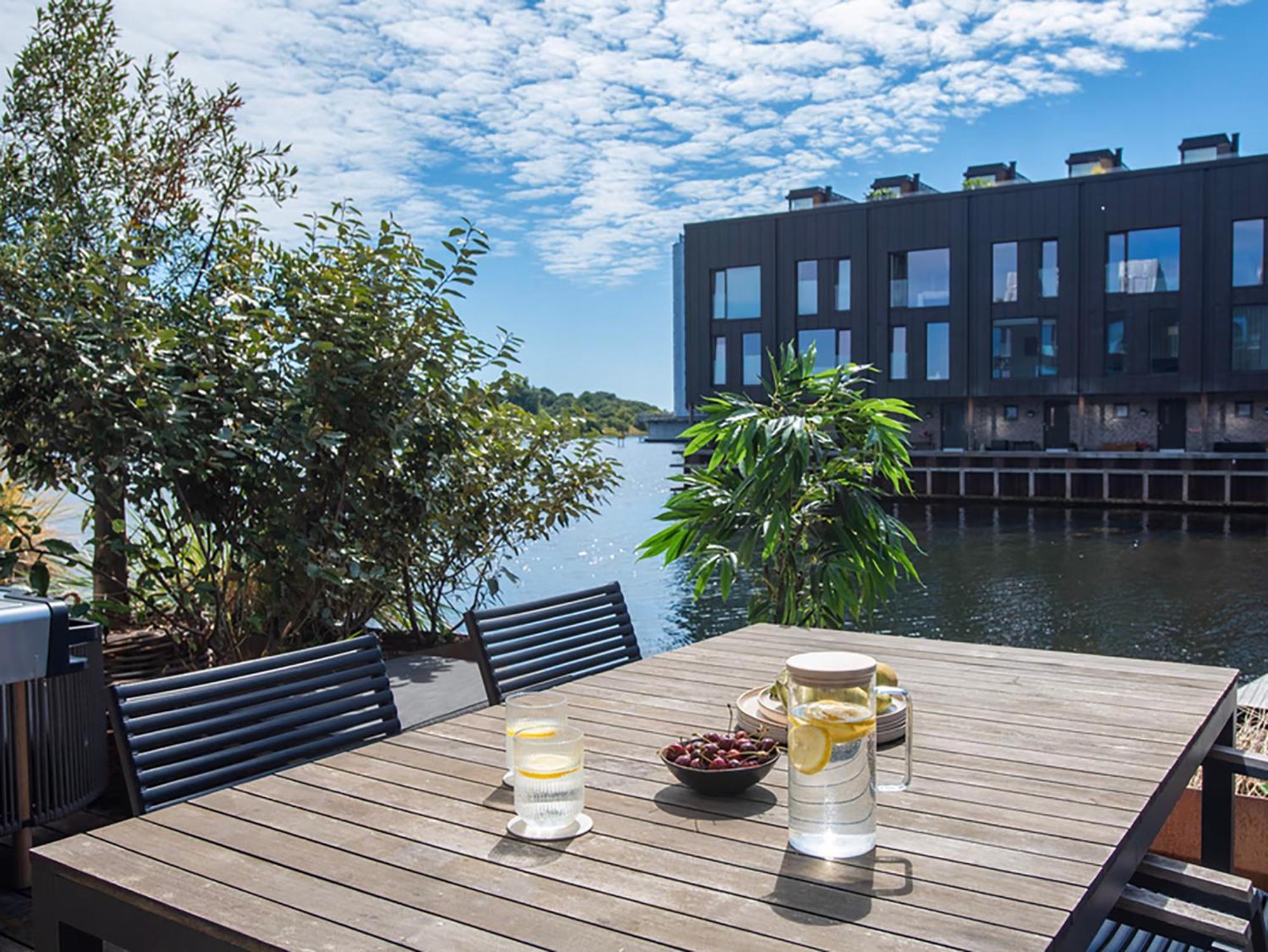 Сasa de vacaciones Sanders Pier - Fantastic 3-bedroom Townhouse With Balcony Terrace